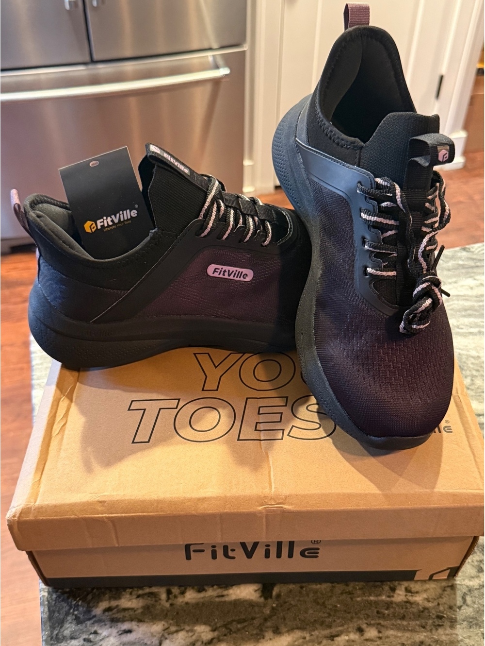 FitVille Extra Wide Shoes for Women, Hands Free Slip On Sneakers  -9EW